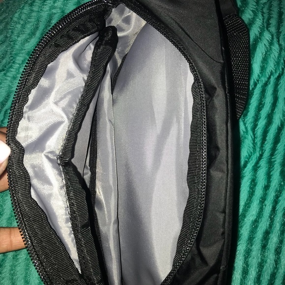 Adidas Fanny Pack - Picture 6 of 6
